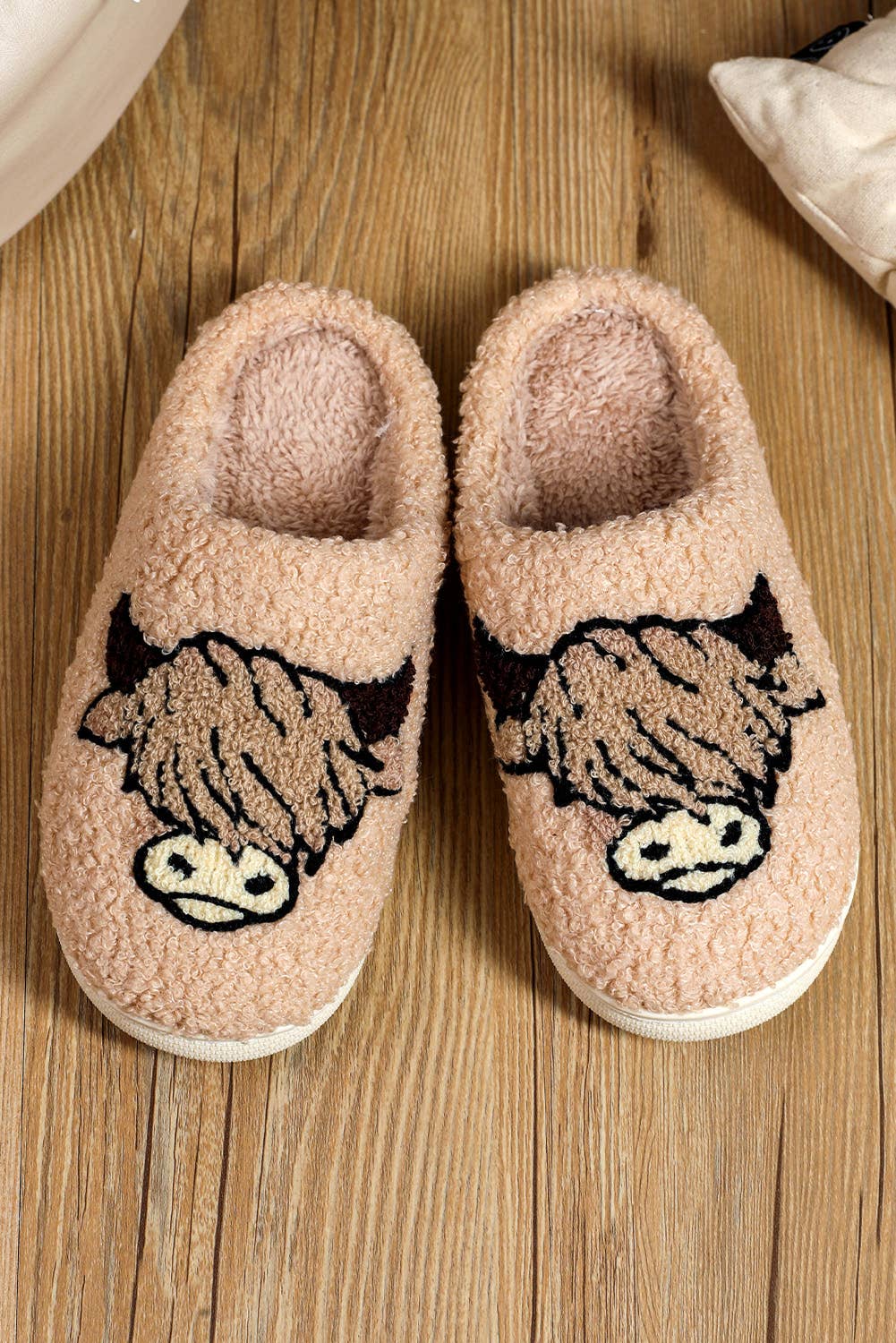 Highland Cow Slippers