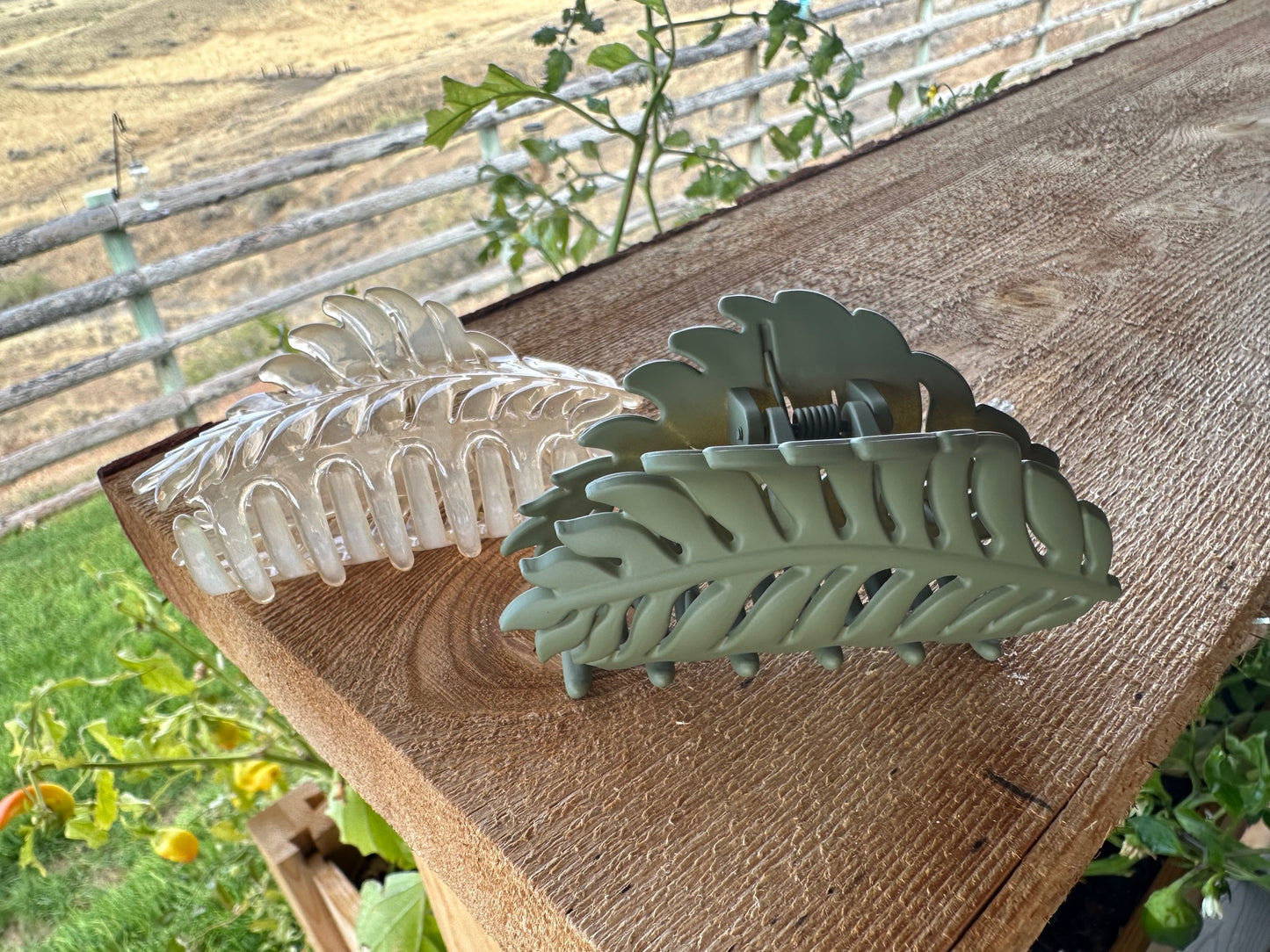 Leaf Hair Clip