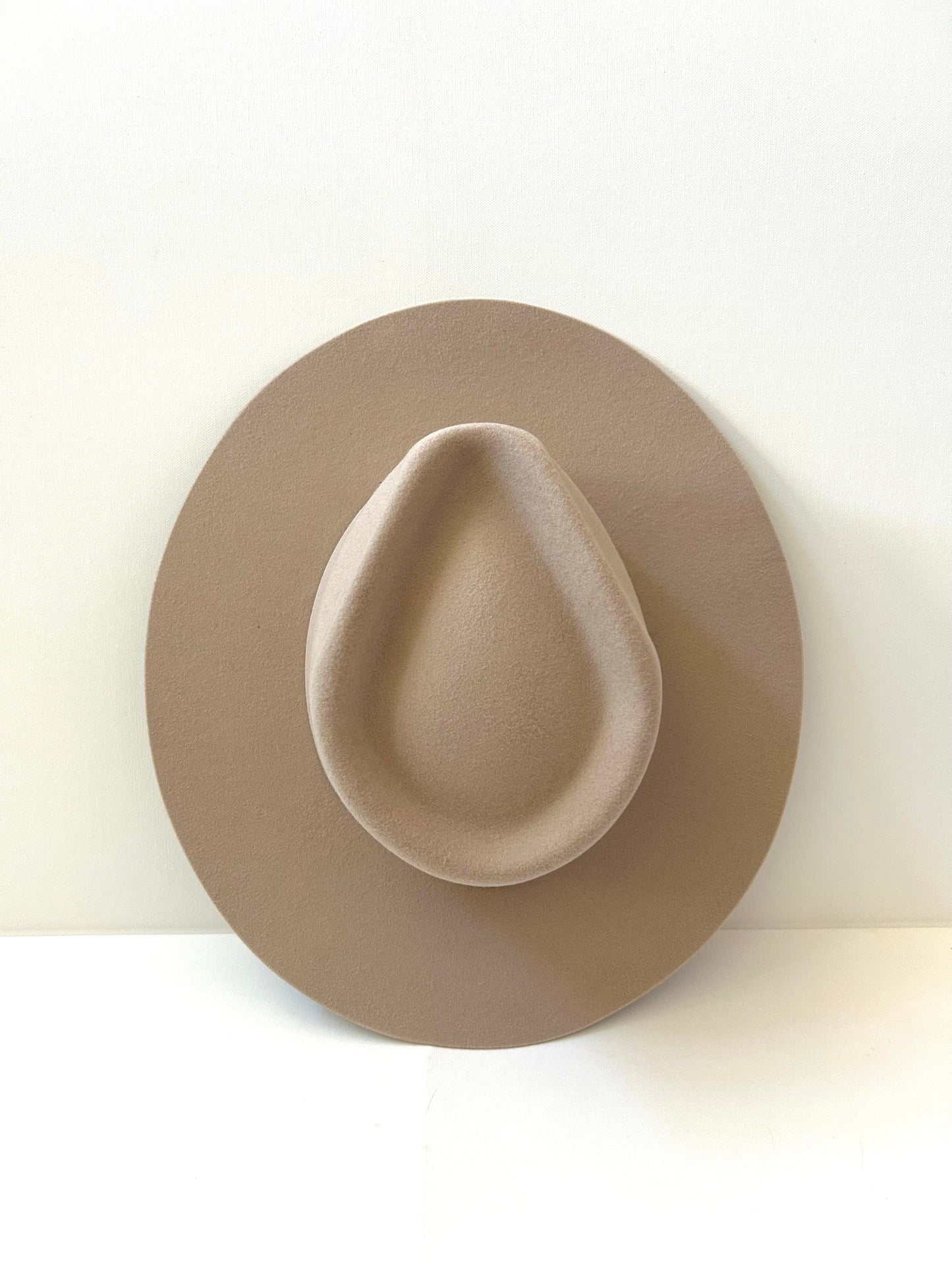 Emery Merino Wool Teardrop Rancher Hat - Desert Sand