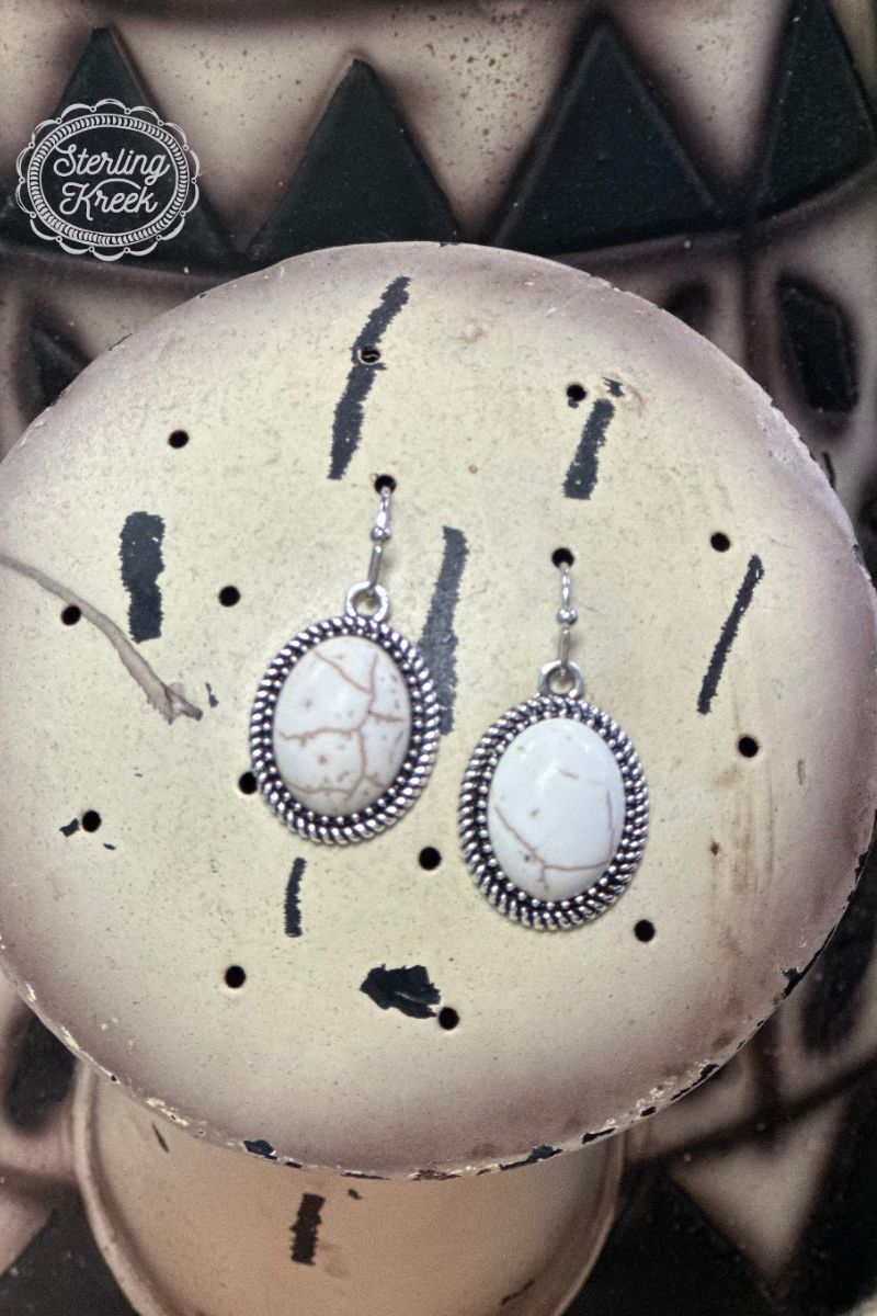Snow Drift Stone Earring