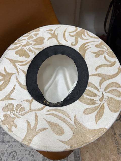 The Willow Ivory Faux Suede Rancher