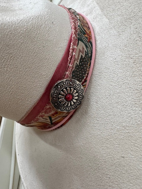 The Willow Ivory Faux Suede Rancher