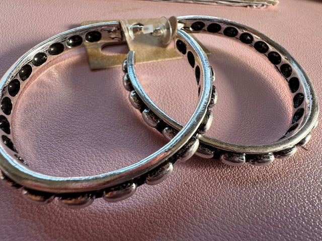 A-MUST-HAVE! Bubble Hoop Earrings