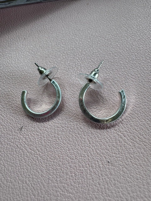 Small Bushed Metal Hoop 15mm