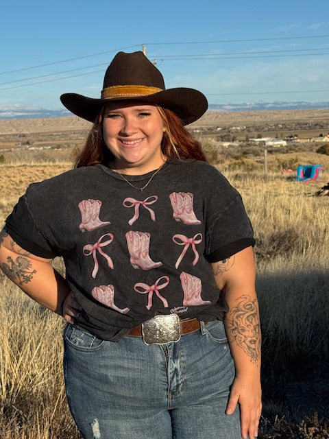 Boots & Bows Tee