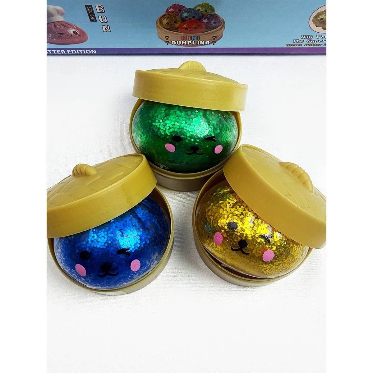 Mini Glittered Dumpling Squishy with Steamer