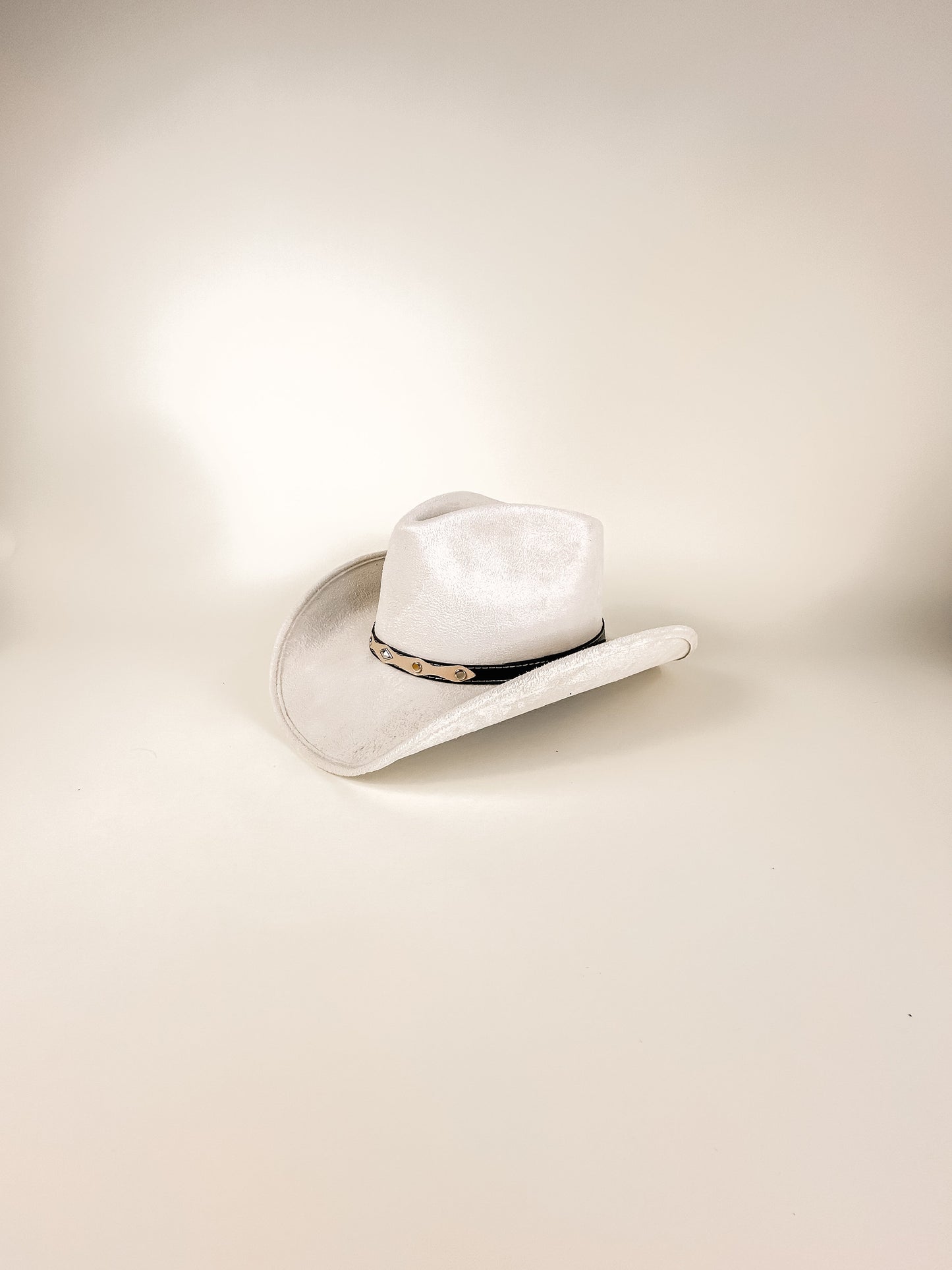 Santa Fe Vegan Suede Cowboy Rancher Hat - Ivory